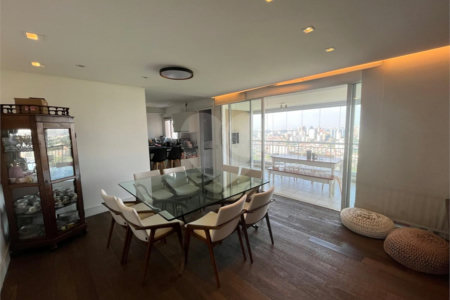 Apartamento à venda com 3 suítes em Jardim Monte Kemel, São Paulo, SP