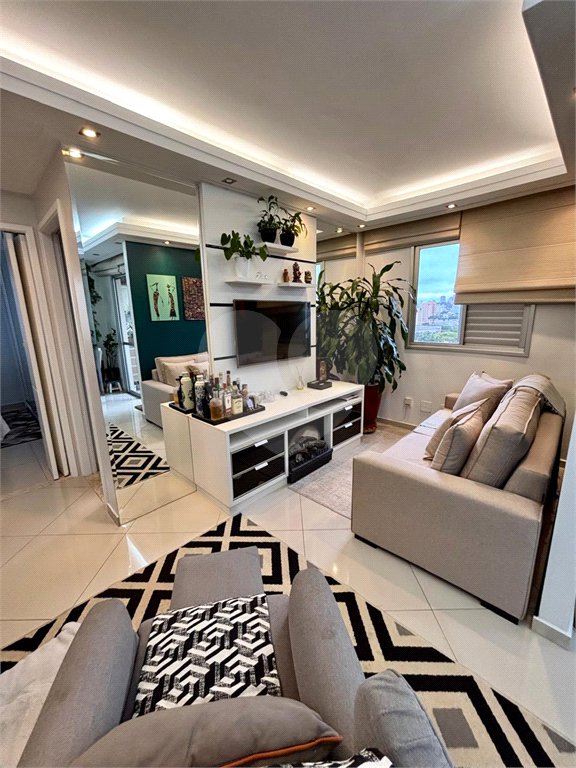 Apartamento à venda com 3 quartos, sendo 1 suíte,  em Água Branca, São Paulo, SP