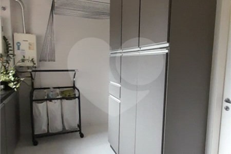 Apartamento à venda com 3 suítes em Nova Petrópolis, São Bernardo do Campo, SP