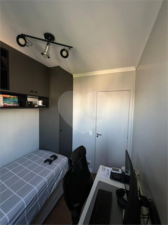 Apartamento à venda com 3 quartos, sendo 1 suíte,  em Super Quadra Morumbi, São Paulo, SP
