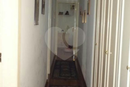 Apartamento à venda com 4 quartos, sendo 3 suítes, em Indianópolis, São Paulo, SP