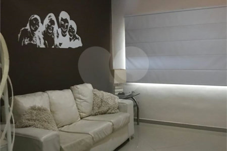 Casa à venda com 5 quartos, sendo 3 suítes, no condomínio Mansões da Prata, Rio de Janeiro - RJ