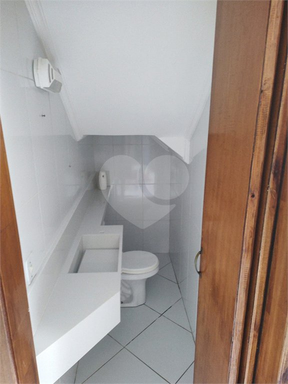 Sobrado à venda com 2 suítes em Vila Carrão, São Paulo, SP