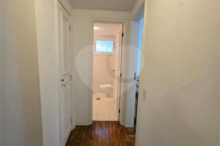 Apartamento à venda com 3 quartos, sendo 1 suíte, em Indianópolis, São Paulo, SP