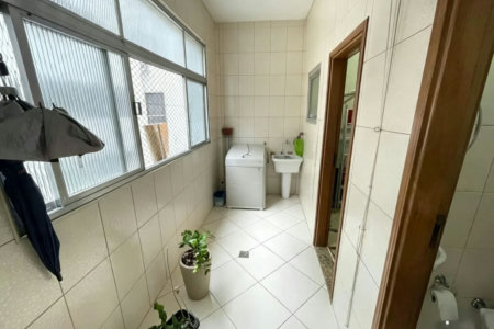 Apartamento com 3 dormitórios à venda, 131 m² por R$ 880.000,00 - Marapé - Santos/SP