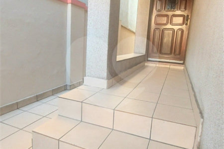 Casa à venda com 3 quartos, sendo 1 suíte, em Lapa, São Paulo, SP