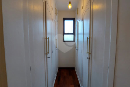 Apartamento à venda com 3 quartos, sendo 1 suíte, em Sumaré, São Paulo, SP