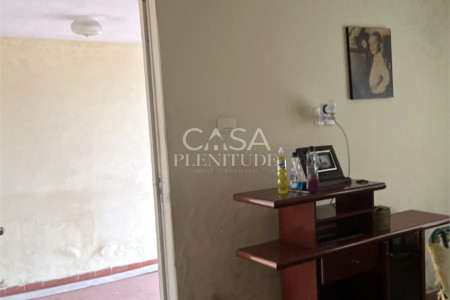 Casa Térrea à venda com 4 quartos, sendo 1 suíte,  em Vossoroca, Votorantim, SP
