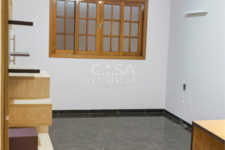 Casa de Vila à venda com 3 quartos, sendo 1 suíte,  em Wanel Ville, Sorocaba, SP