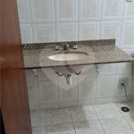 Sobrado à venda com 3 quartos, sendo 1 suíte, em Vila Suissa, Mogi das Cruzes, SP