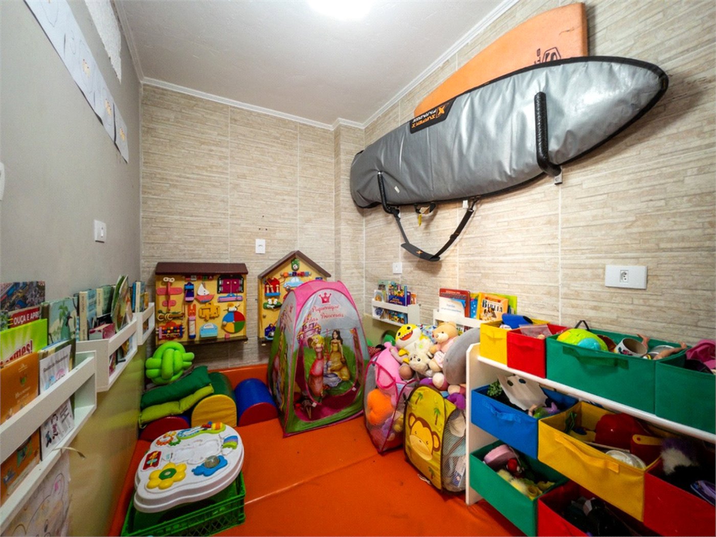 Casa à venda com 2 quartos, sendo 1 suíte, em Vila Mariana, São Paulo, SP