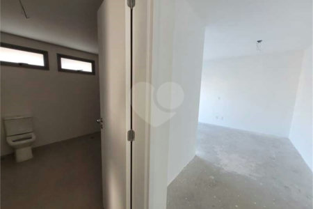 Apartamento à venda com 3 suítes em Água Branca, São Paulo, SP