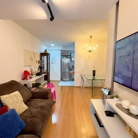 Apartamento à venda com 2 quartos, sendo 1 suíte, em Brás, São Paulo, SP