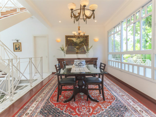 Casa à venda com 5 suítes no condomínio Chácara Flora, São Paulo - SP