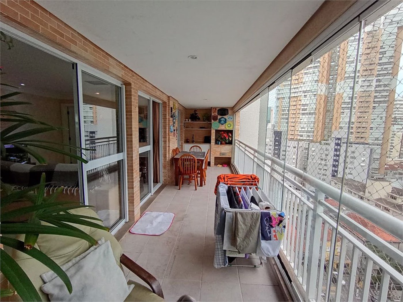 Apartamento Residencial à venda, Gonzaga, Santos - AP0695.
