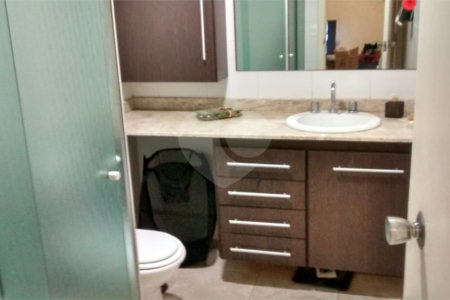 Apartamento para alugar com 3 quartos, sendo 1 suíte, em Cerqueira César, São Paulo, SP
