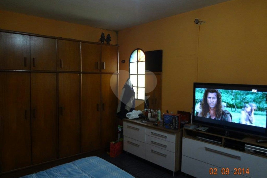 Sobrado à venda com 3 quartos no Brasilândia, São Paulo, SP
