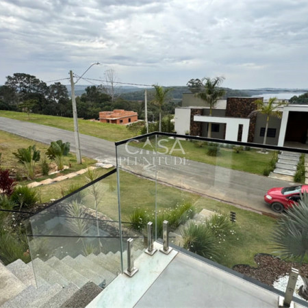 Casa em condomínio à venda ou para alugar com 5 quartos, sendo 3 suítes, no Centro, Piedade, SP