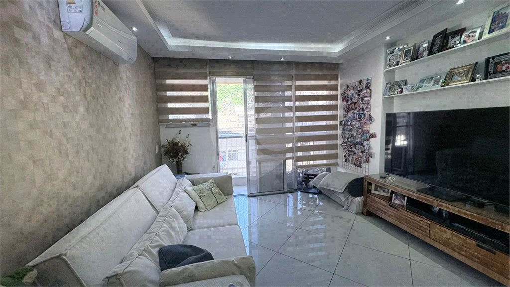 Apartamento à venda com 3 quartos, sendo 1 suíte,  em Tijuca, Rio de Janeiro, RJ