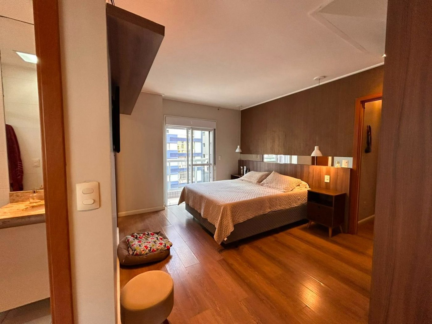 Apartamento com 2 dormitórios à venda, 100 m² por R$ 1.390.000,00 - Pompéia - Santos/SP