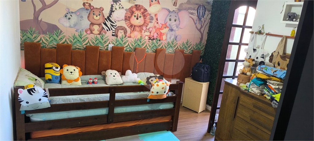Sobrado à venda com 3 quartos, sendo 1 suíte, em Jardim Taboão, São Paulo, SP
