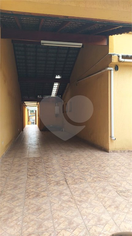Casa à venda com 4 quartos, sendo 1 suíte,  em Vila Mogilar, Mogi das Cruzes, SP