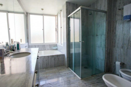 Apartamento à venda ou para alugar com 4 suítes em Jardim Fonte do Morumbi, São Paulo, SP