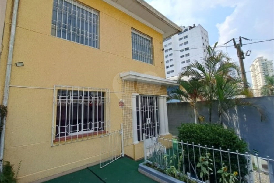 Sobrado à venda ou para alugar com 6 quartos em Santana, São Paulo, SP