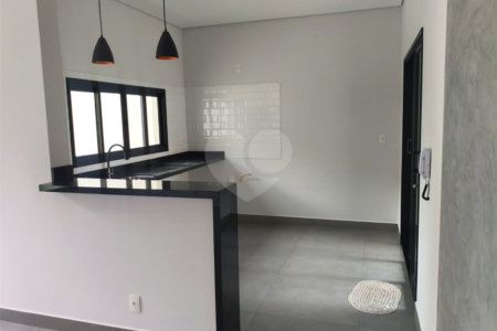 Casa à venda com 3 quartos, sendo 1 suíte, em Loteamento Gramado Ii, Itapetininga, SP