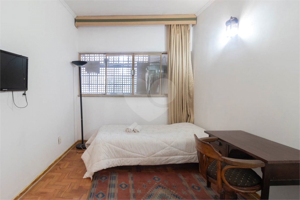 Apartamento à venda com 3 quartos, sendo 1 suíte, em República, São Paulo, SP