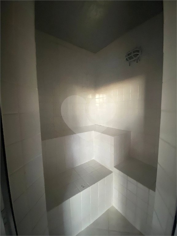 Casa à venda com 3 quartos, sendo 4 suítes,  no condomínio Estância Marambaia, Vinhedo - SP
