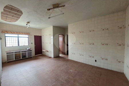 Casa à venda com 2 quartos em Vila Vendramini, Itapetininga, SP