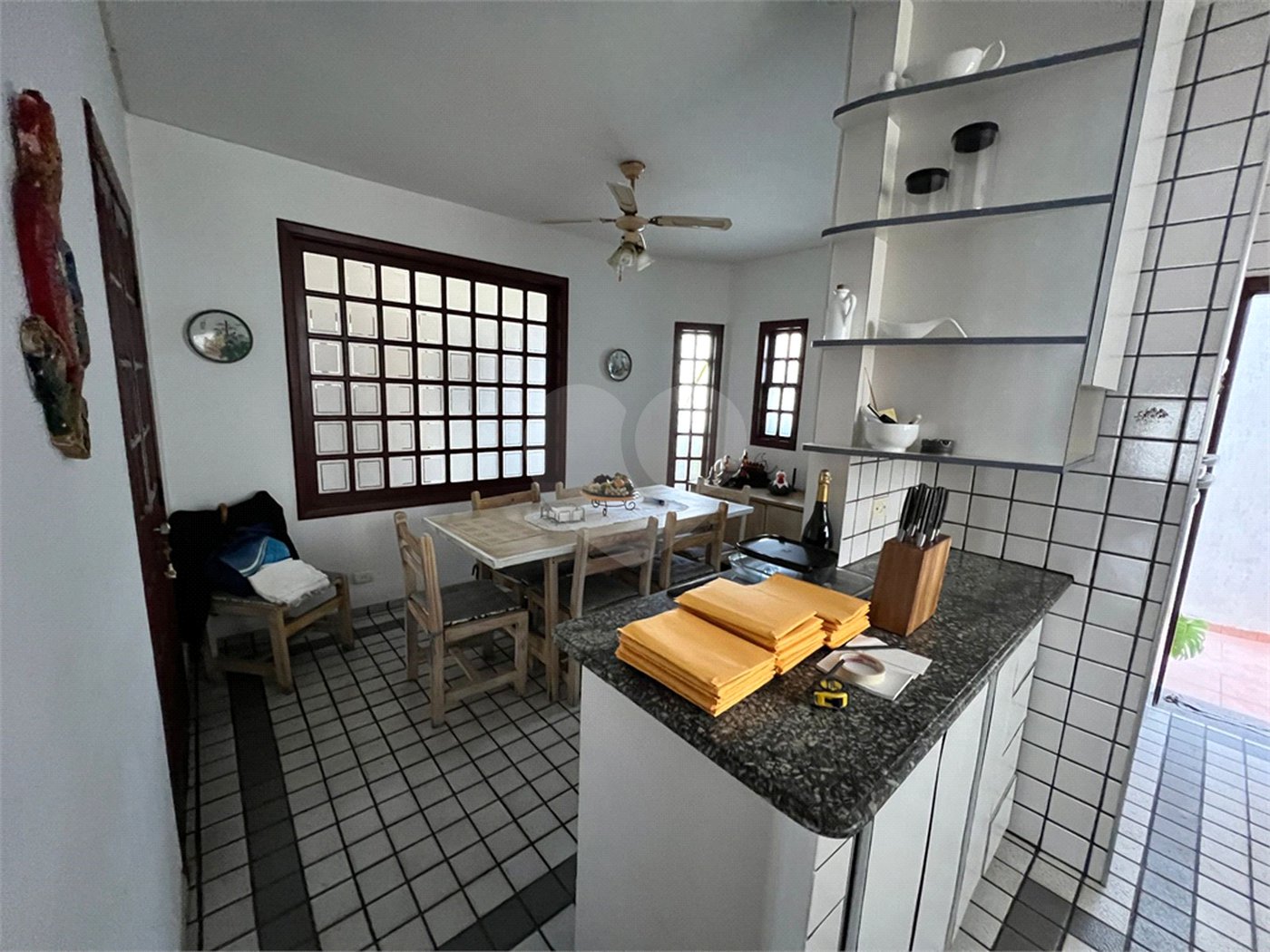 Casa à venda com 4 quartos, sendo 3 suítes, em Chácara Monte Alegre, São Paulo, SP