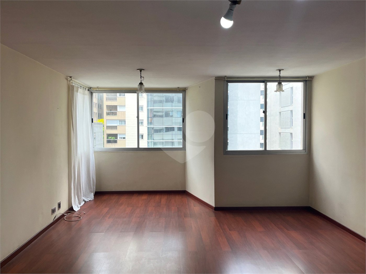 Apartamento à venda com 3 quartos, sendo 1 suíte, em Itaim Bibi, São Paulo, SP