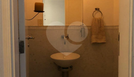 Casa à venda com 4 quartos, sendo 2 suítes,  no condomínio Lake Louise, São Paulo - SP