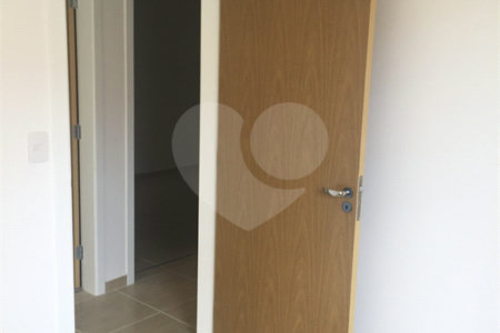 Casa à venda com 3 quartos, sendo 1 suíte,  no condomínio Marf Iii- Fase III, Bom Jesus dos Perdões - SP