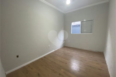 Casa à venda com 4 quartos, sendo 2 suítes,  em Jardim Santa Marta III, Salto, SP