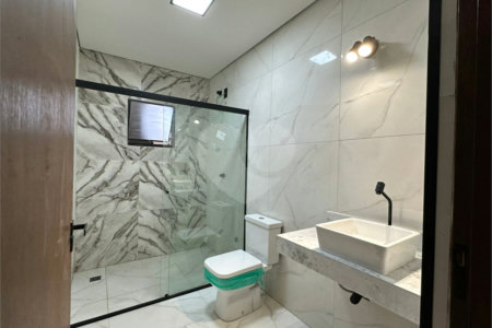 Casa à venda com 3 quartos, sendo 1 suíte, no condomínio Residencial Villagio Wanel, Sorocaba - SP