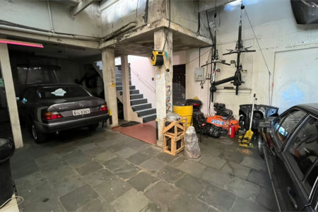 Casa à venda com 8 quartos, sendo 1 suíte, em Vila Mariana, São Paulo, SP