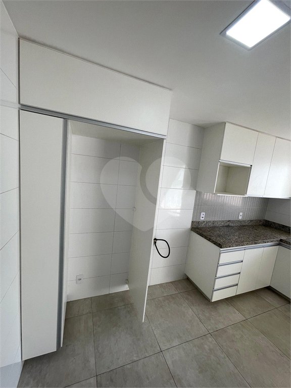 Casa à venda com 3 quartos, sendo 1 suíte, no condomínio Residencial Green Ville, Rio de Janeiro - RJ