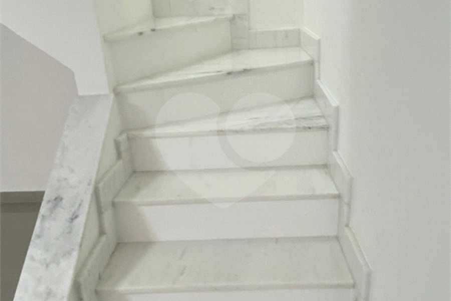 Sobrado à venda com 3 quartos, sendo 1 suíte,  em Santana, São Paulo, SP