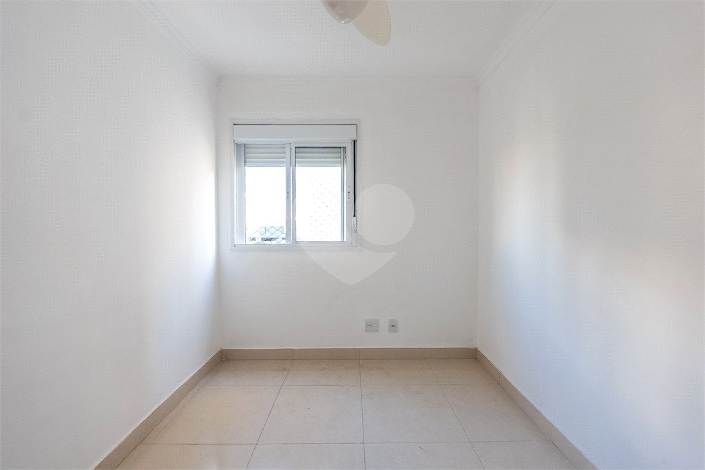 Apartamento à venda com 3 quartos, sendo 1 suíte, em Jardim Parque Morumbi, São Paulo, SP