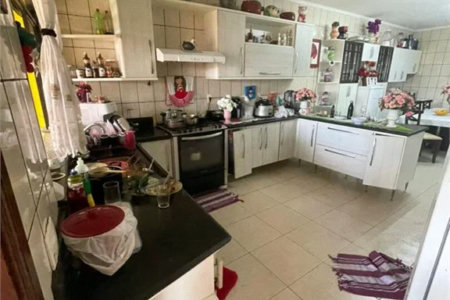 Sobrado à venda com 4 quartos, sendo 1 suíte,  em Jardim Catanduva, São Paulo, SP