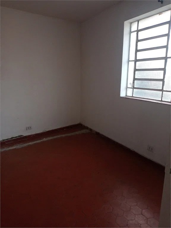 Sobrado à venda com 3 quartos em Vila Romana, São Paulo, SP