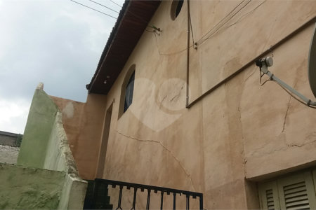 Casa de Vila à venda com 3 quartos em Chora Menino, São Paulo, SP