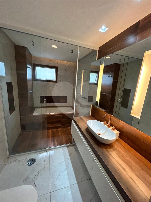Apartamento à venda com 2 suítes em Parque do Morumbi, São Paulo, SP