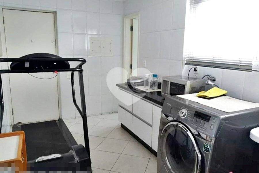 Triplex à venda com 4 quartos, sendo 1 suíte, em Santana, São Paulo, SP