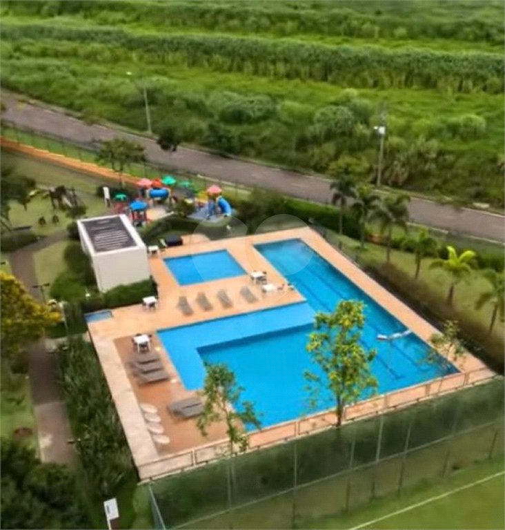 Casa à venda com 3 quartos, sendo 2 suítes,  no condomínio Alphaville Dom Pedro Iii, Campinas - SP