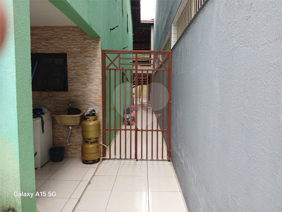Sobrado à venda com 3 quartos, sendo 1 suíte, em Itaquera, São Paulo, SP
