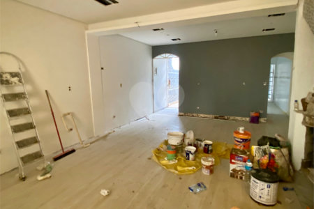 Casa à venda com 3 quartos, sendo 2 suítes, em Vila Progredior, São Paulo, SP